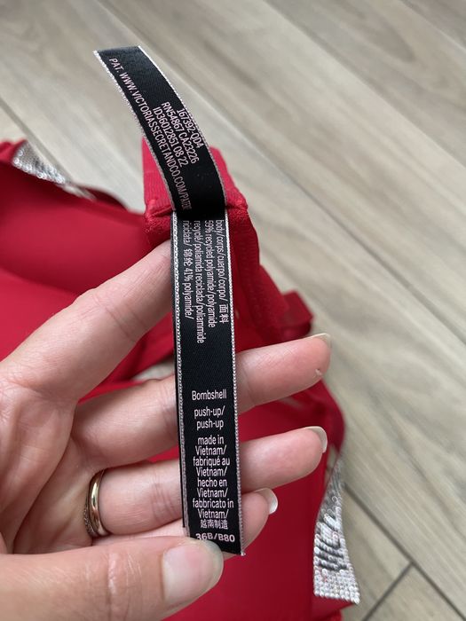 Sutien Push Up, Victoria’s Secret, marime 80B