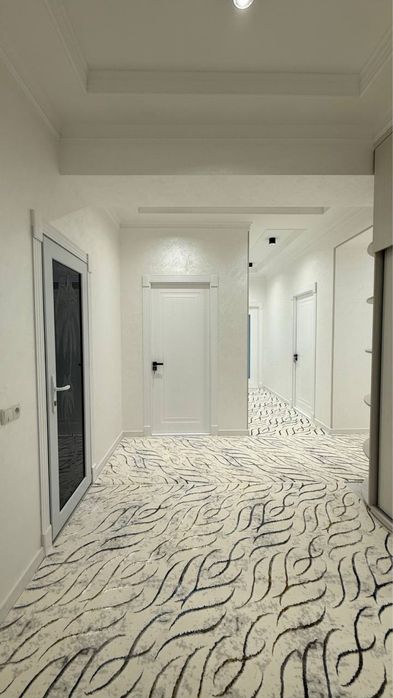 Продается 3 ком. Квартира площадью 90 кв.м. Рядом с Аэропортом