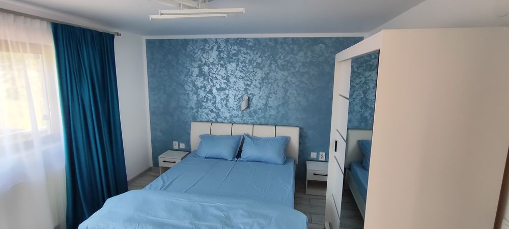 Casa - Cabana de închiriat Poiana Stampei ( Vatra Dornei ) spre Pasul