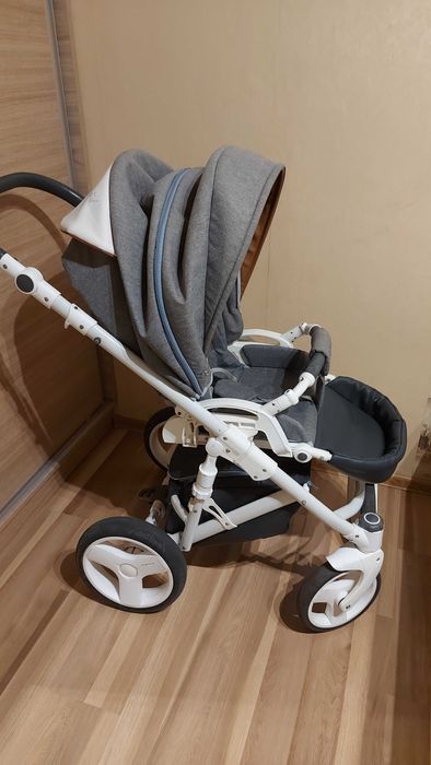 Бебешка количка 2в1 Bexa Ideal- Много запазена