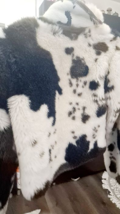 Haina din blana artificiala