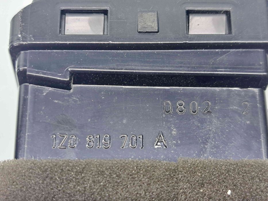 Grila aerisire stanga Skoda Octavia 2 Combi (1Z5) [Fabr 2004-2013] Fa