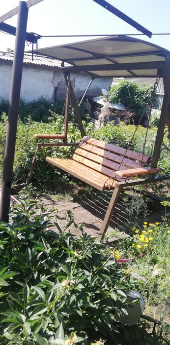 Продам качелю для сада и дома