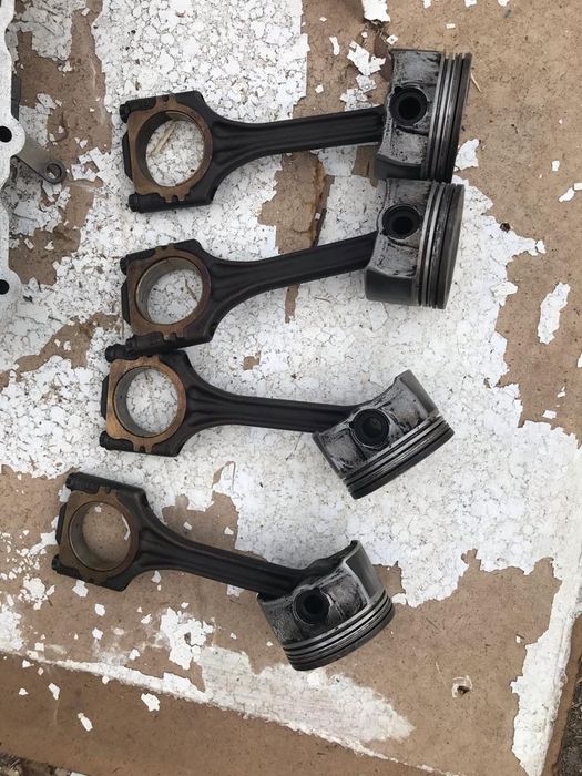 Шкода турбо TSI продам двигатель