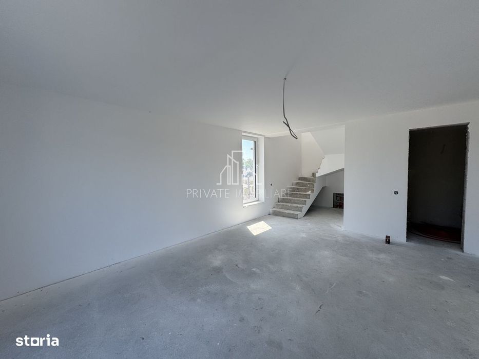 Casa individuală semifinisata, 130 mp, Strada Voinicenilor