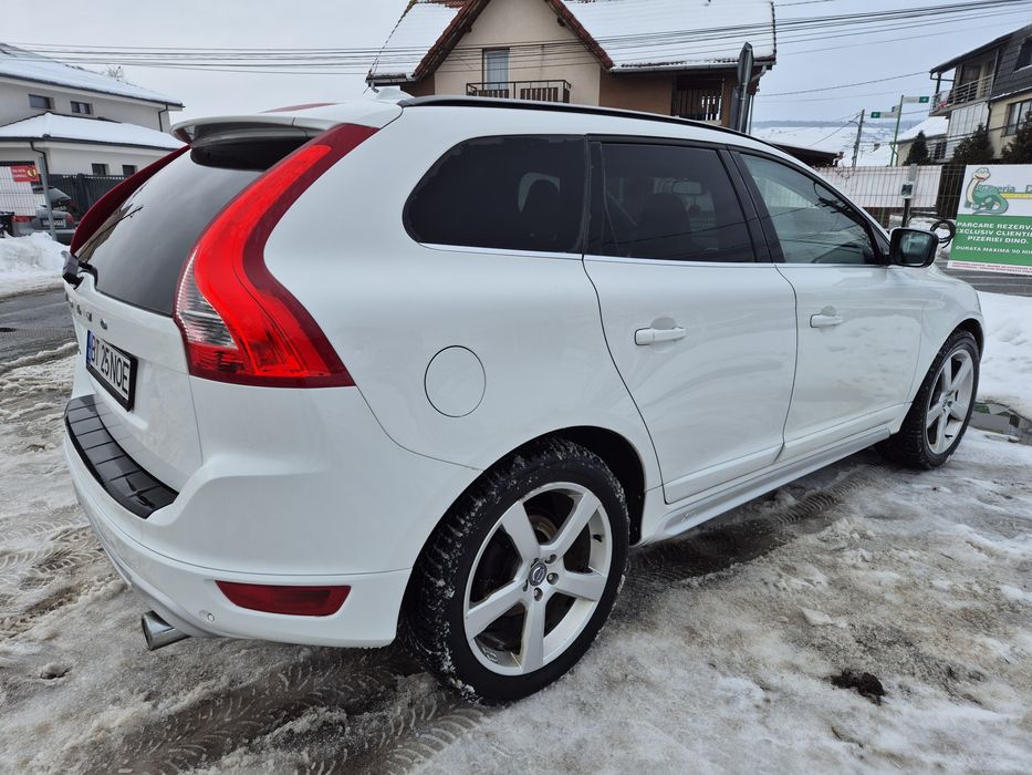 Volvo XC60 R-Design 2012 4x4 2.4 Diesel automat