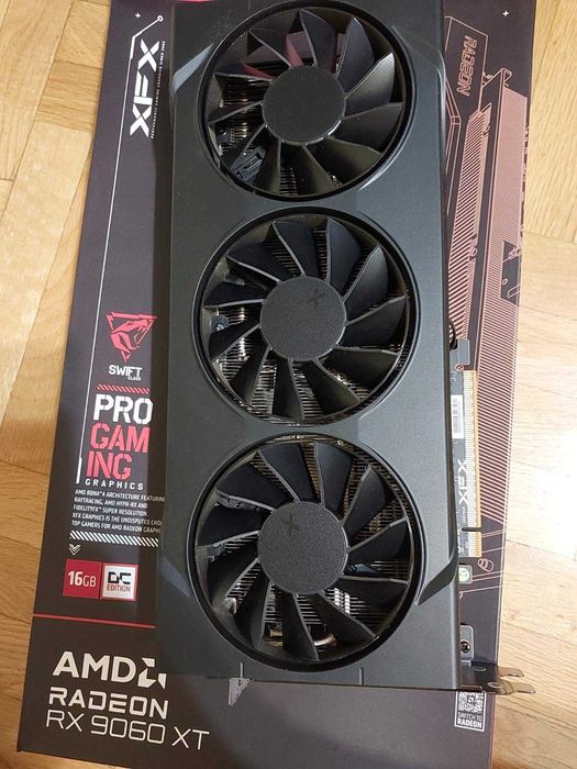 XFX SWIFT RX 9060 XT 16GB Triple Fan OC