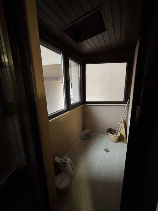 Двустаен апартамент в Южен