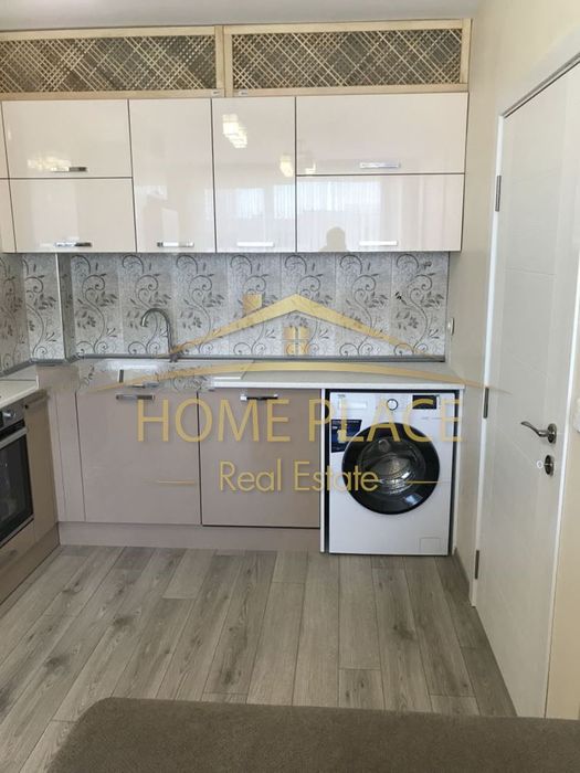 Продава се Двустаен апартамент в Варна, Възраждане 1 - 70 кв.м за 2215 €/кв.м - Снимка #11