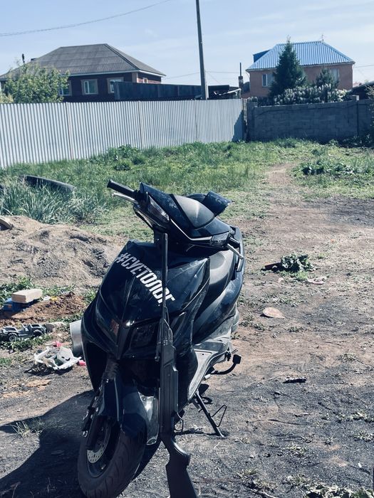 Скутер м8 в хорошем состоянии