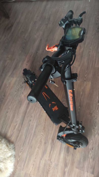 Trotinetă electrică Kukirin G2 Master 2025