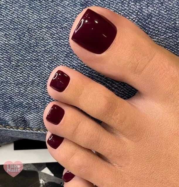 Профессиональное обучение маникюру, педикюру.