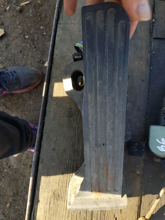 Modul senzori parcare,carlig,pedala acceleratie, b6