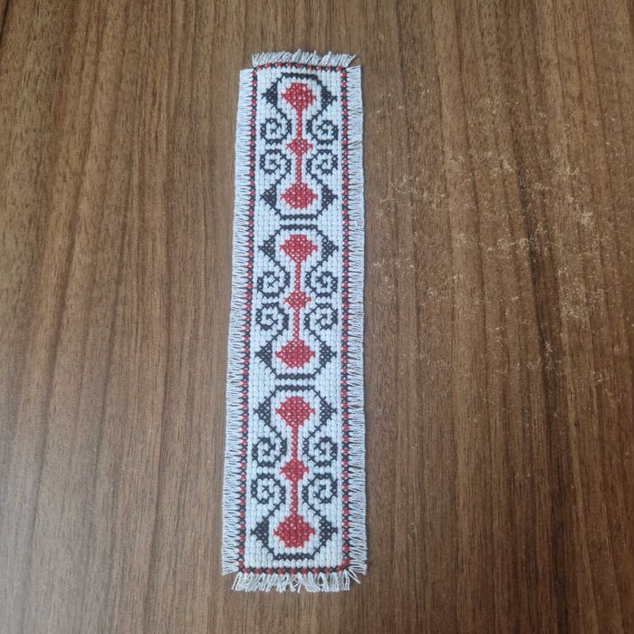 Semn de carte cusut