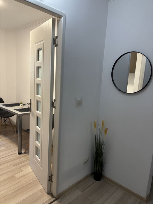 Închiriez apartament 2 camere