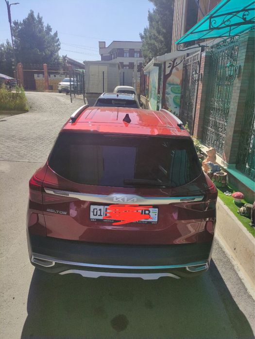 Kia Seltos 3 позиция, люк в идеальном состоянии!