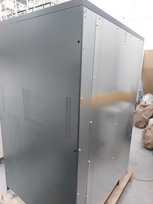 UPS (Quvvat saqlagich) Sotiladi!