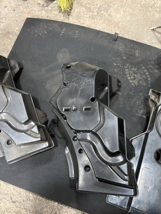 Audi A3 8P Субуфер