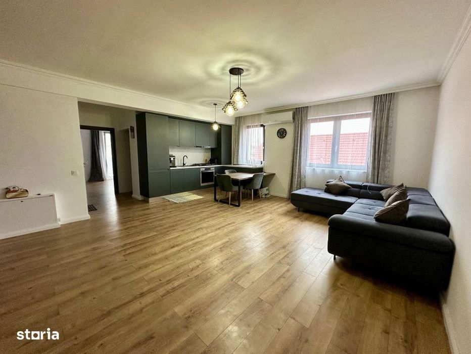 Apartament de 3 camere , bloc nou , parcare