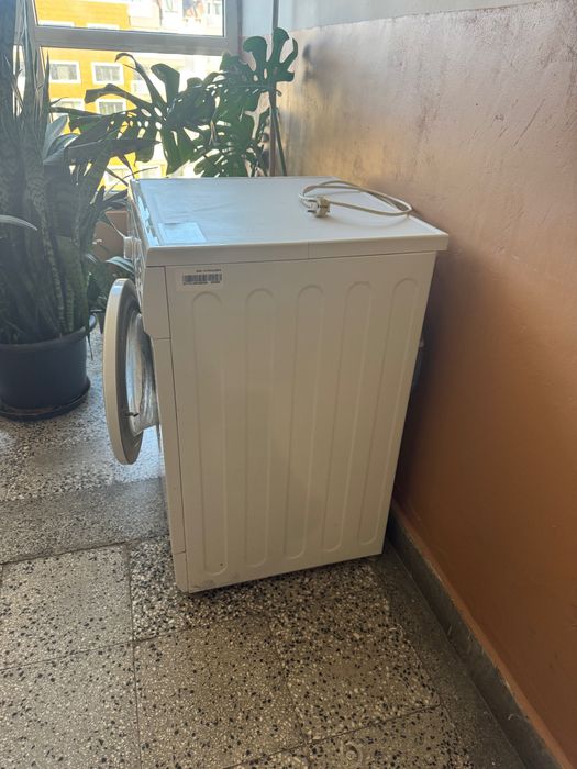 Пералня в отлично състояние