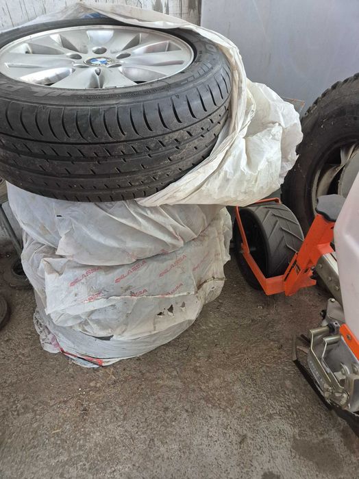 Джанти с гуми комплект 16" от BMW E87