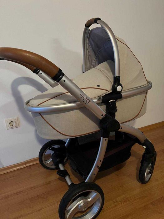 Бебешка количка EGG с кош за новородено
