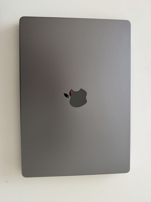MacBook PRO 14”2023 M2