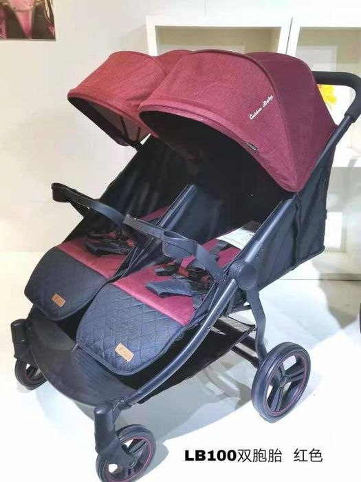 Коляска двойняшки близнецы