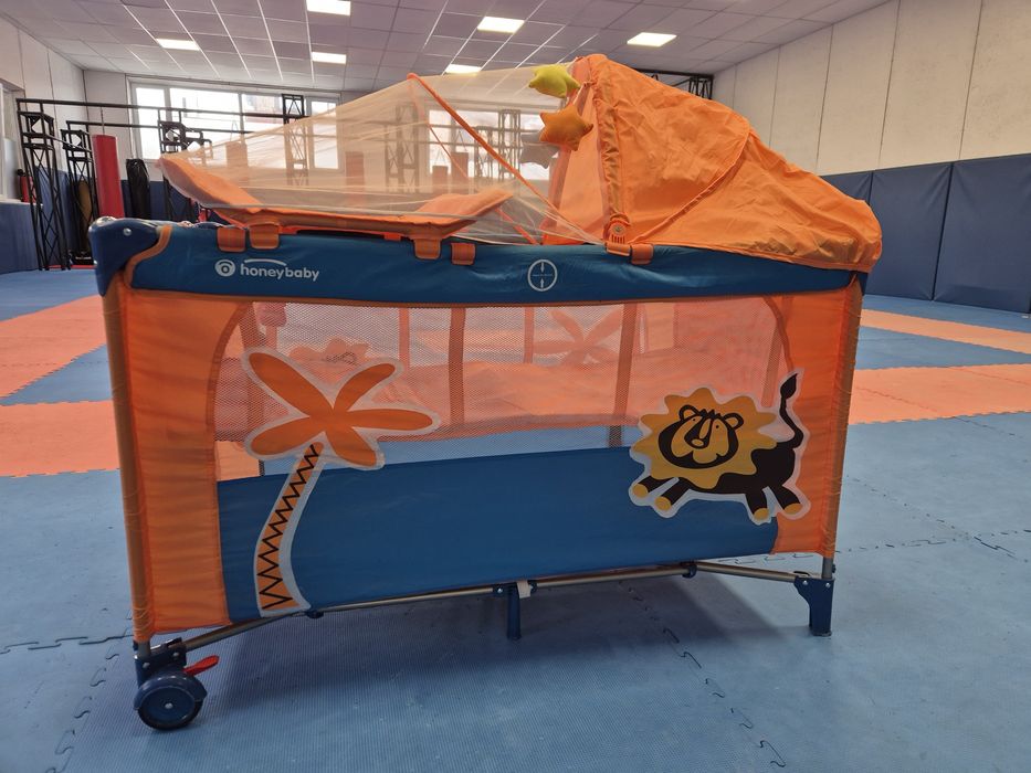 Сгъваема бебешка кошара