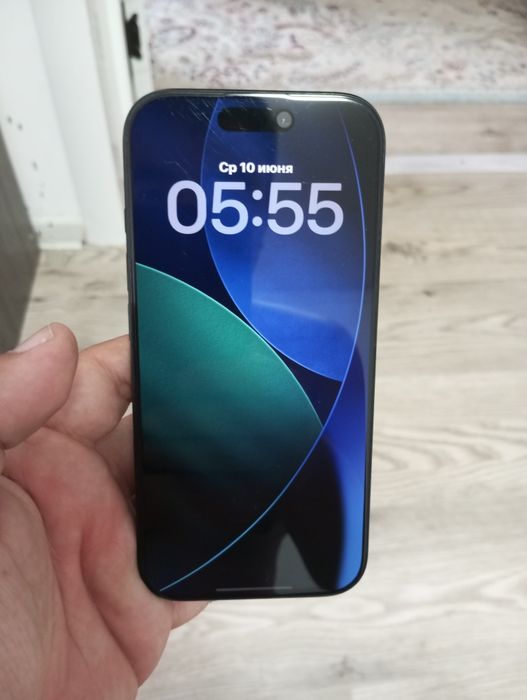 Продам iPhone 16pro