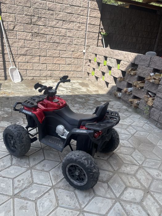 Продам квадроцикл детский