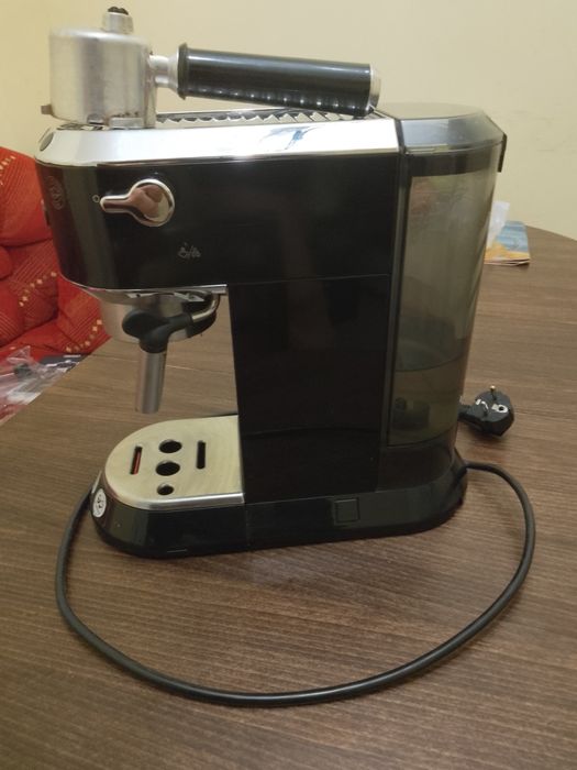 Кафемашина Делонги Дедика