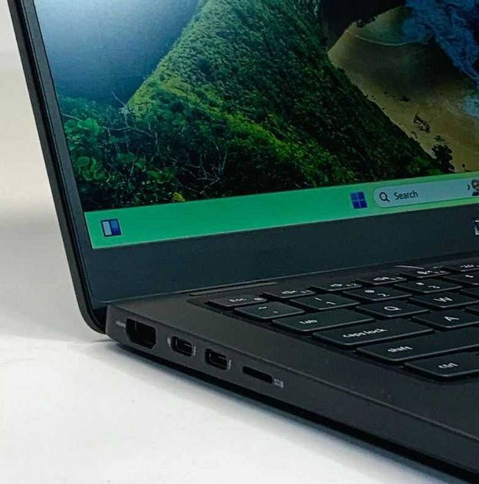 Лаптоп Dell Latitude 7310 Intel i5-10310U, 16GB RAM, 512GB SSD