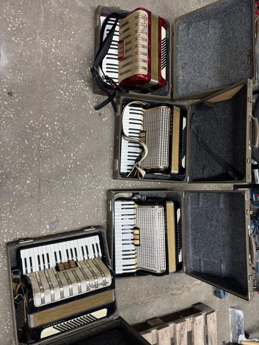 Acordeon acordeoane Hohner Concerto 2 cu 72 de basi