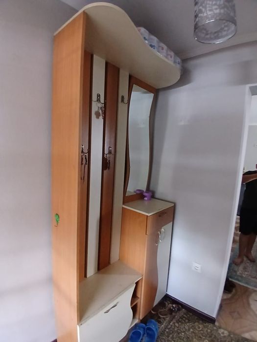 Продам прихожку мебель