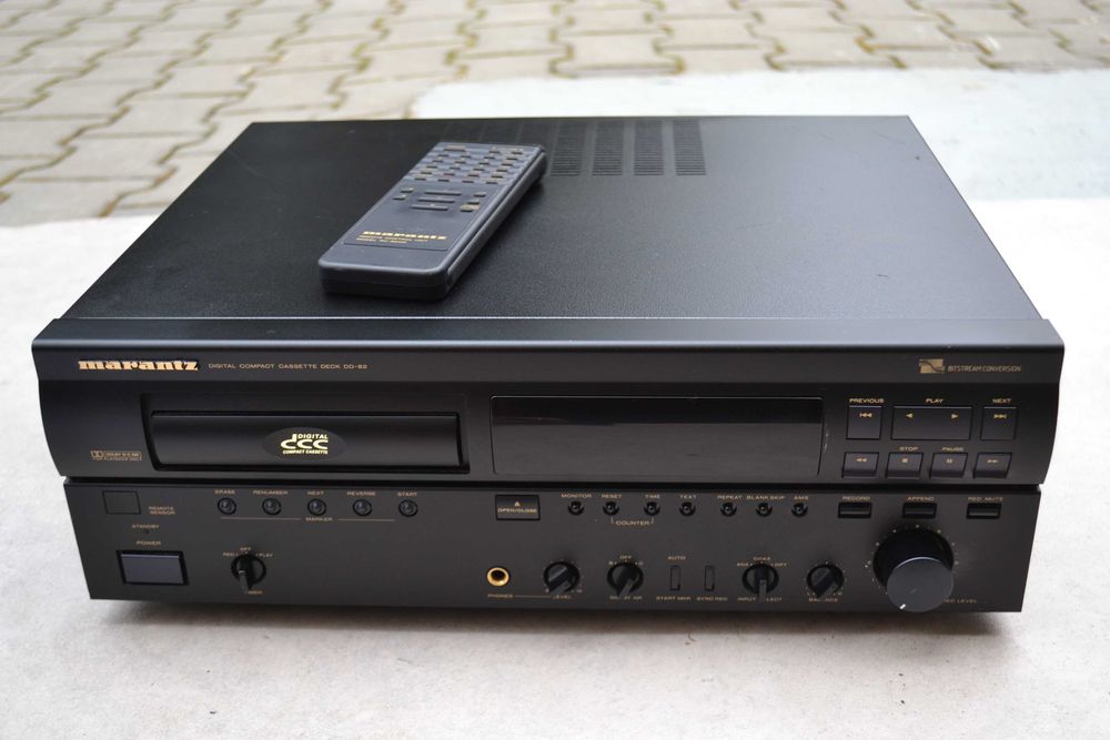 Deck DCC Marantz DD 82 cu Telecomanda originala