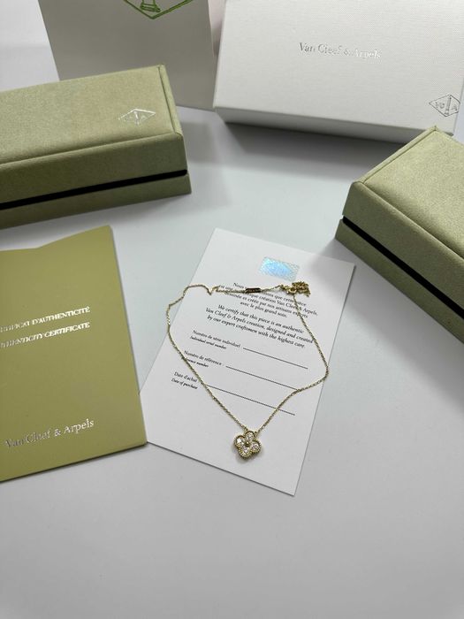 Colier Van Cleef & Arpels Gold 18K Diamond