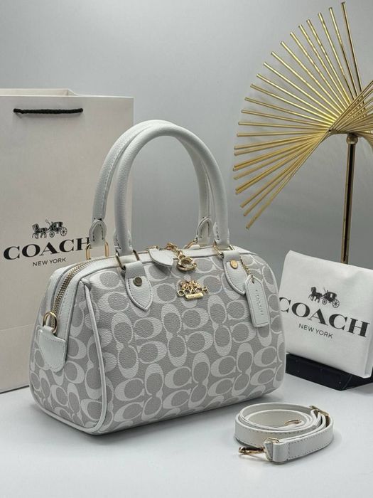 Дамска чанта Coach