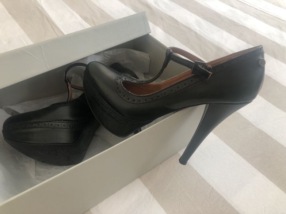 Pantofi Ferre’