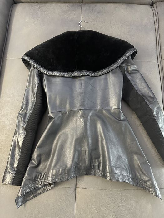 Яке от естествена кожа