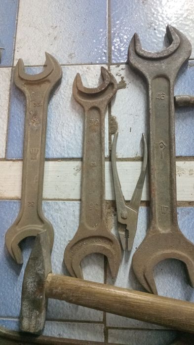 Продам рожковые ключи