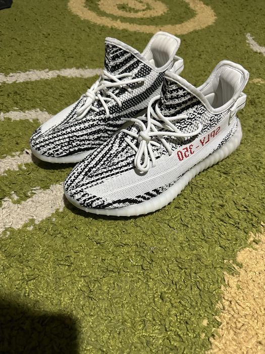 Yeezy zebra 45 noi