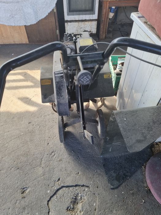 Мотофрвза- 5 к. -4 цилиндъра -задна скорост