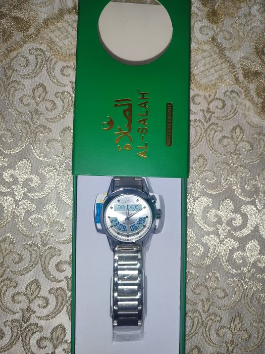 Соатлар,часы ручние