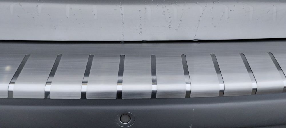 Протекор за задна броня за всички марки и модели автомобили.