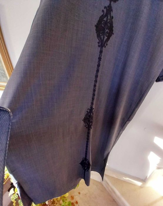 Тунизийска джелаба, Индийска туника/рокля, Тюбетейка, Яка - кожа