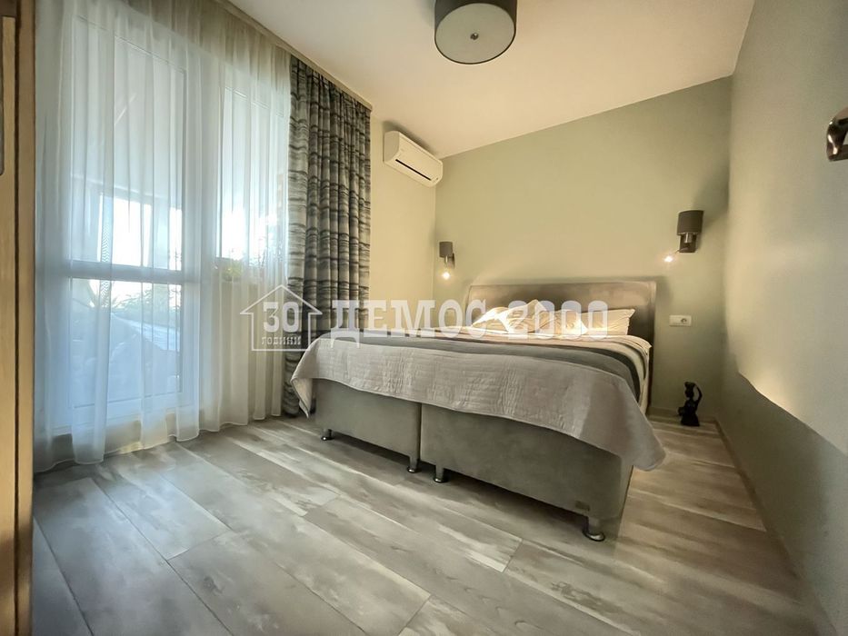 Продава се Двустаен апартамент в Варна, Левски - 83 кв.м за 2350 €/кв.м - Снимка #9