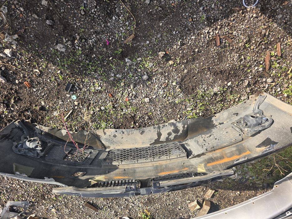 Предна броня за BMW 320d E92