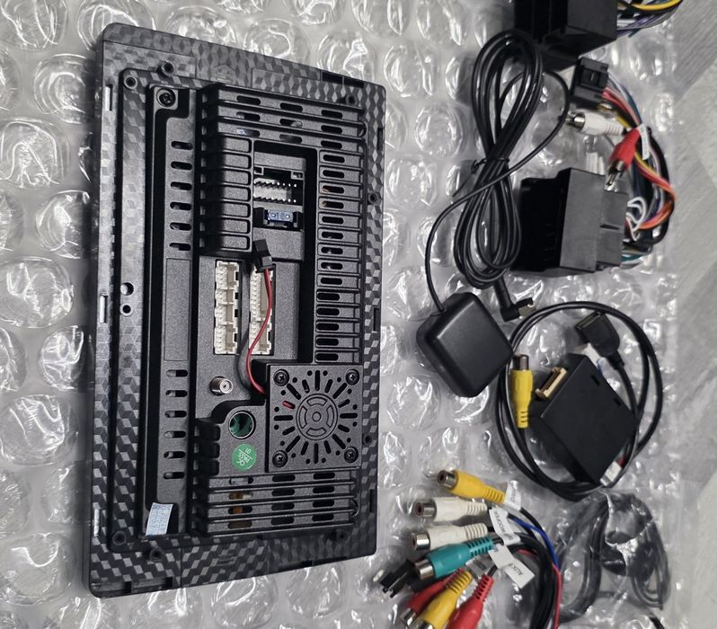 Мултимедия универсална  Android 14