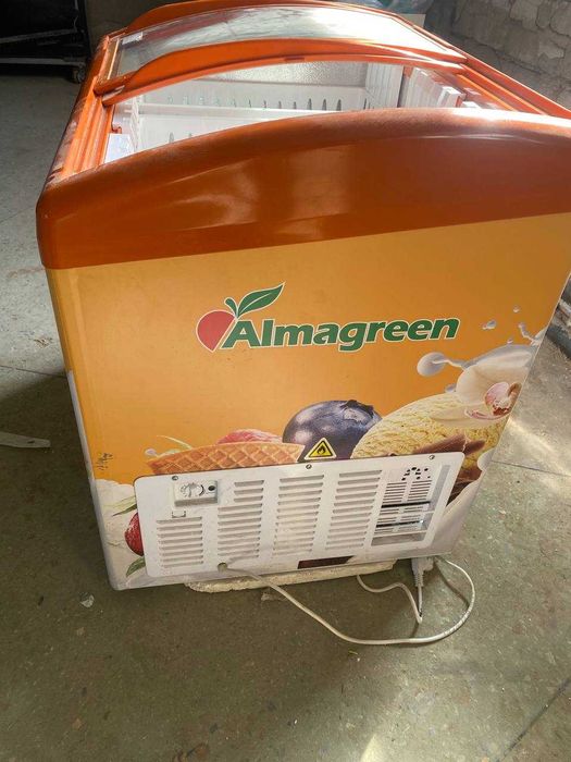 Витринный морозильник